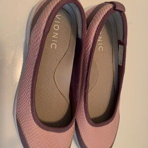 Vionic Sena Shoes